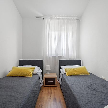 Neea Apartments Medulin Exterior photo